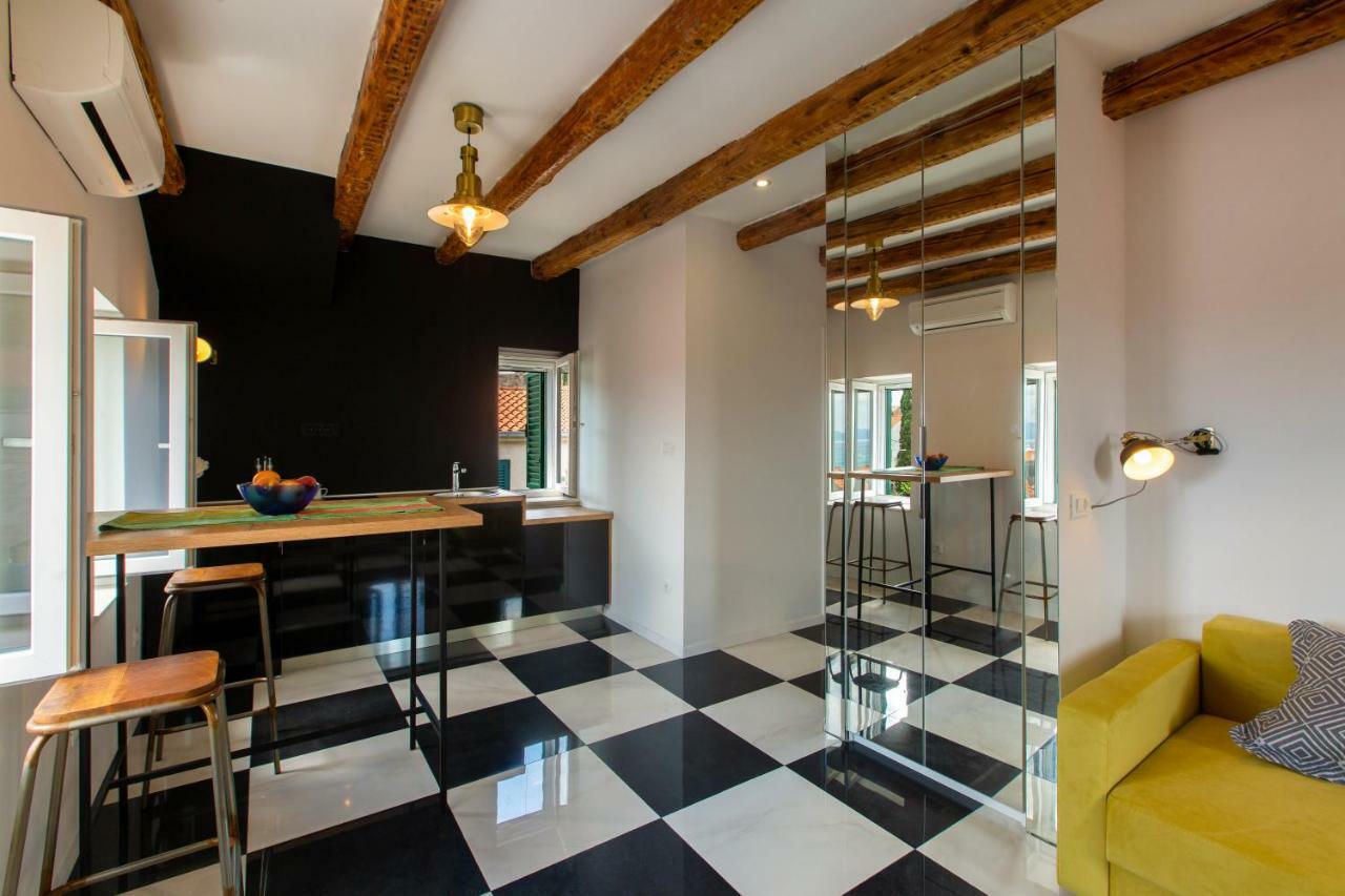 Apartment Smile Lux With View Split Ngoại thất bức ảnh